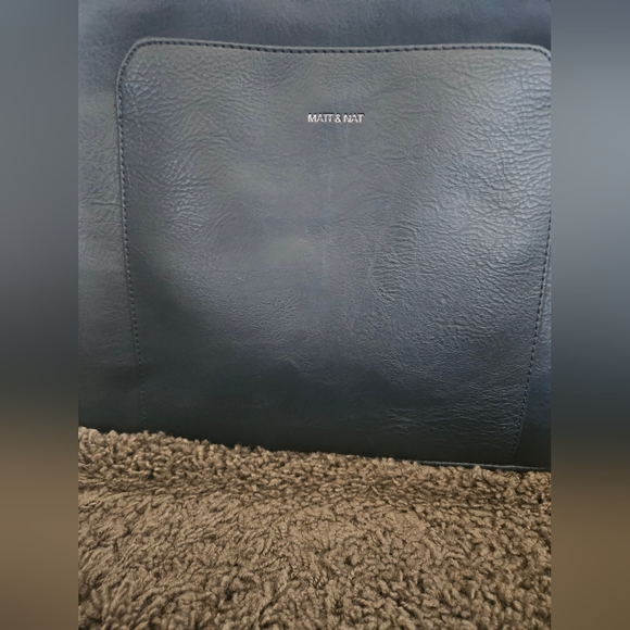 Matt & Nat Edle Totebag | Color: Ink - Picture 5 of 5